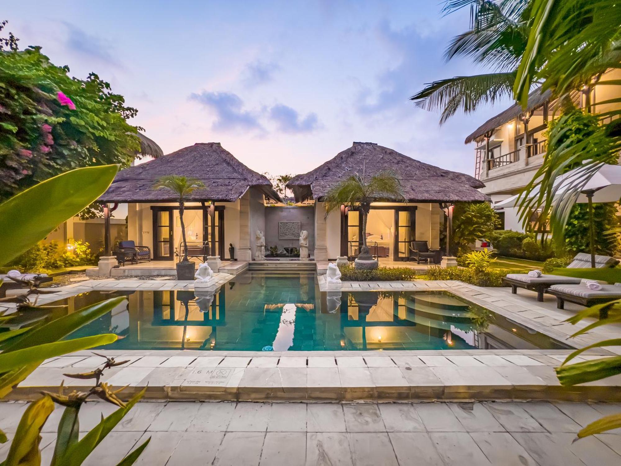 Villa Bugis Kayu Aya Seminyak Exterior photo