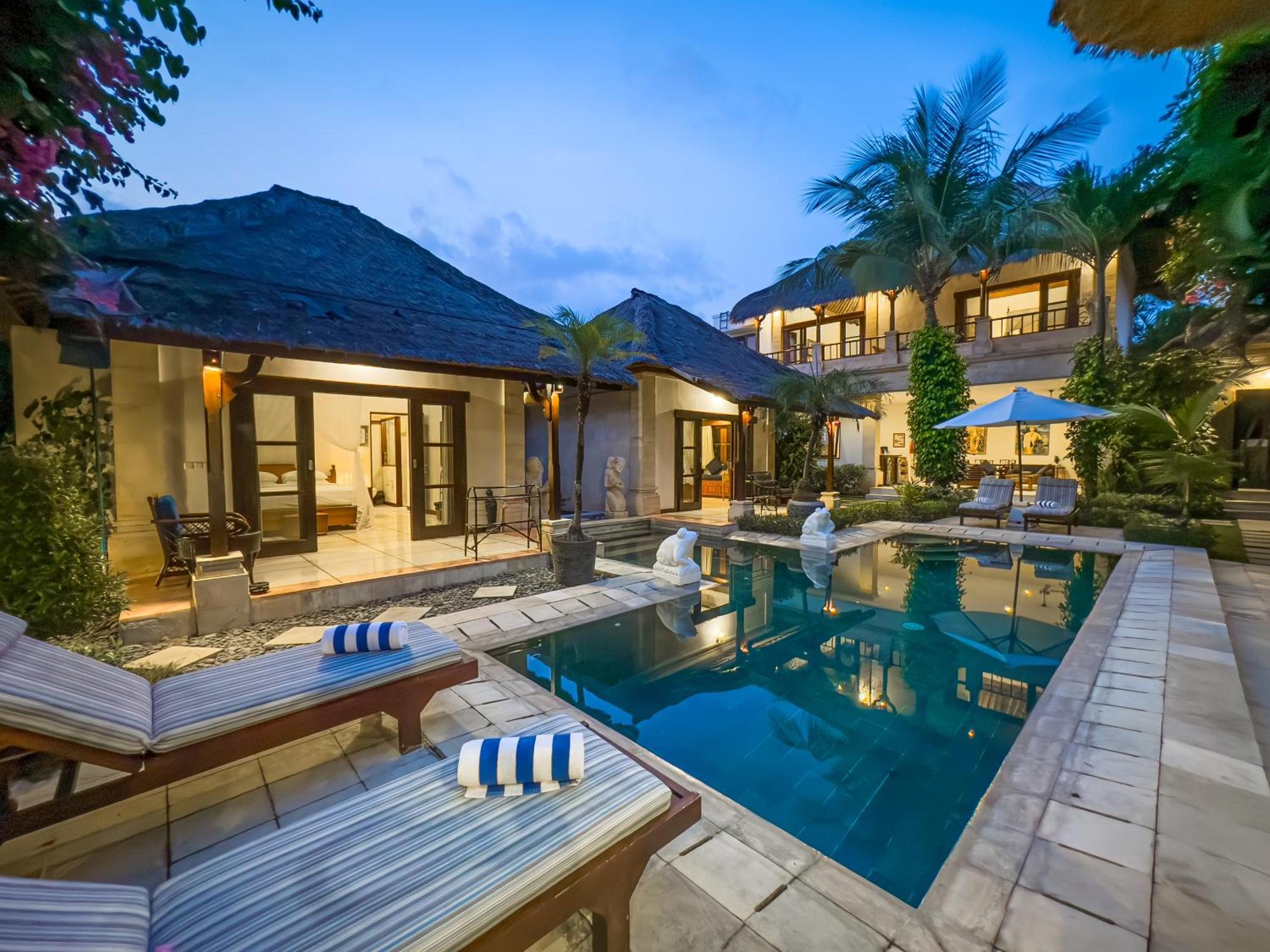 Villa Bugis Kayu Aya Seminyak Exterior photo