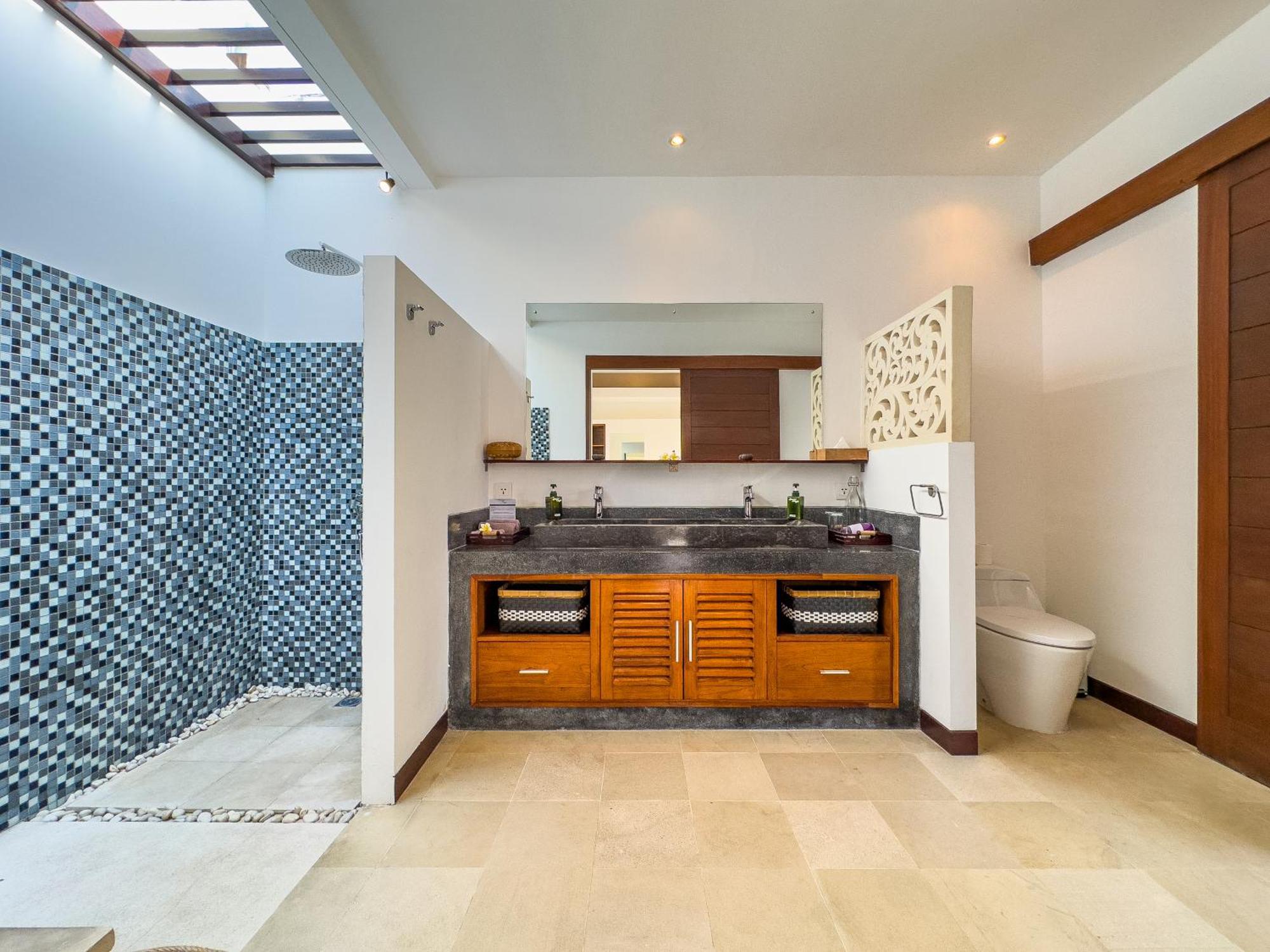 Villa Bugis Kayu Aya Seminyak Room photo